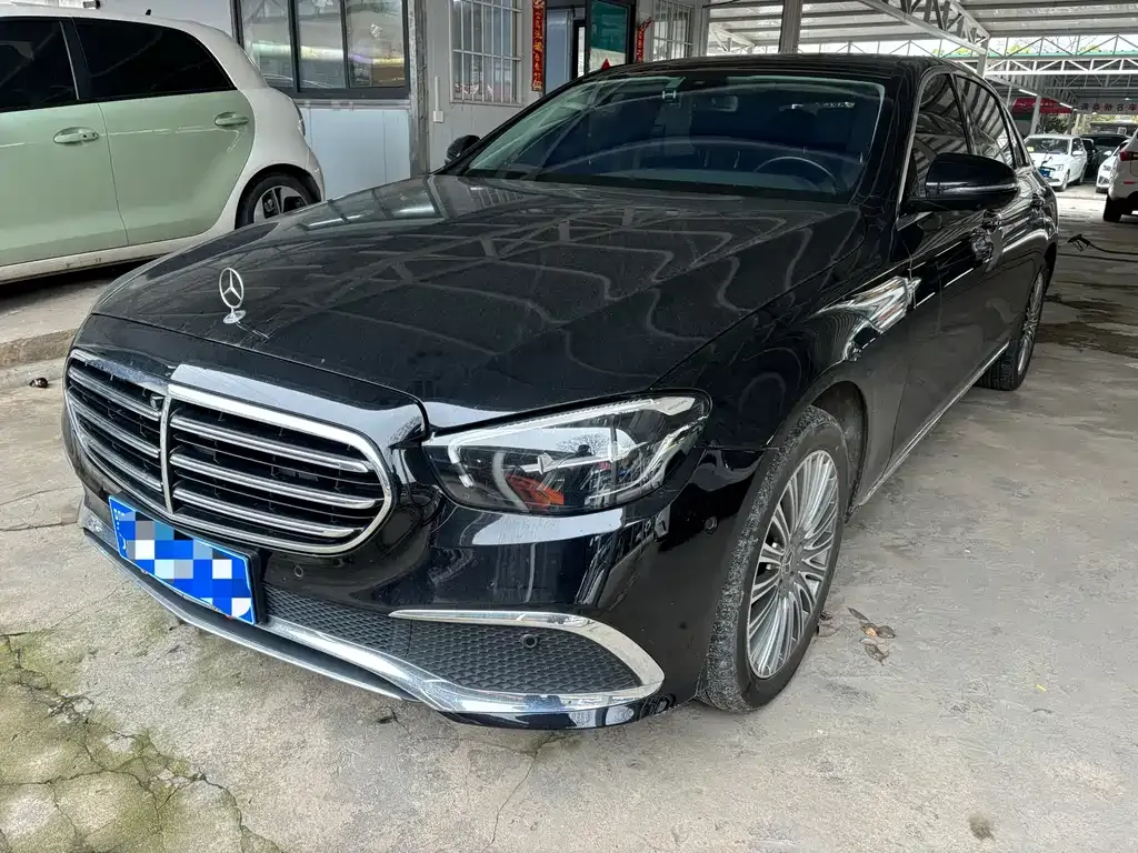 Mercedes-Benz E-Class 2023 из CN, фото 1