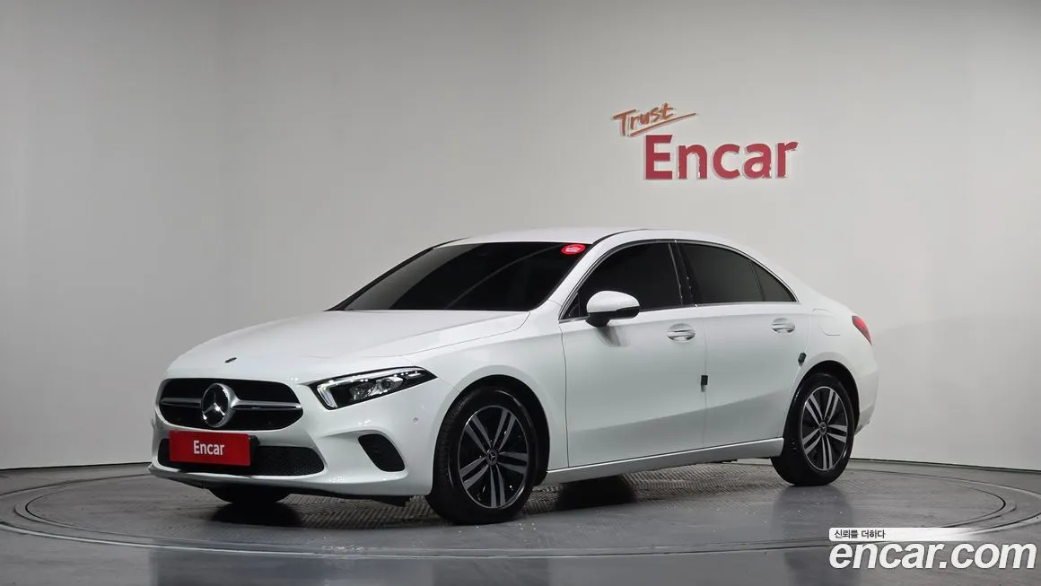 Mercedes-Benz A-Class — фото 1
