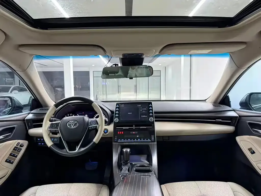 Toyota Avalon 2022 из CN, фото 6