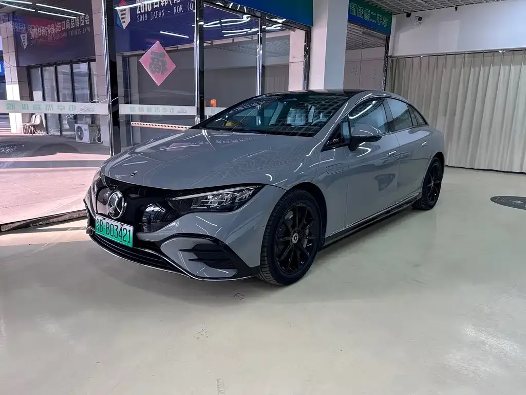 Mercedes-Benz EQE 2023 из CN, фото 1