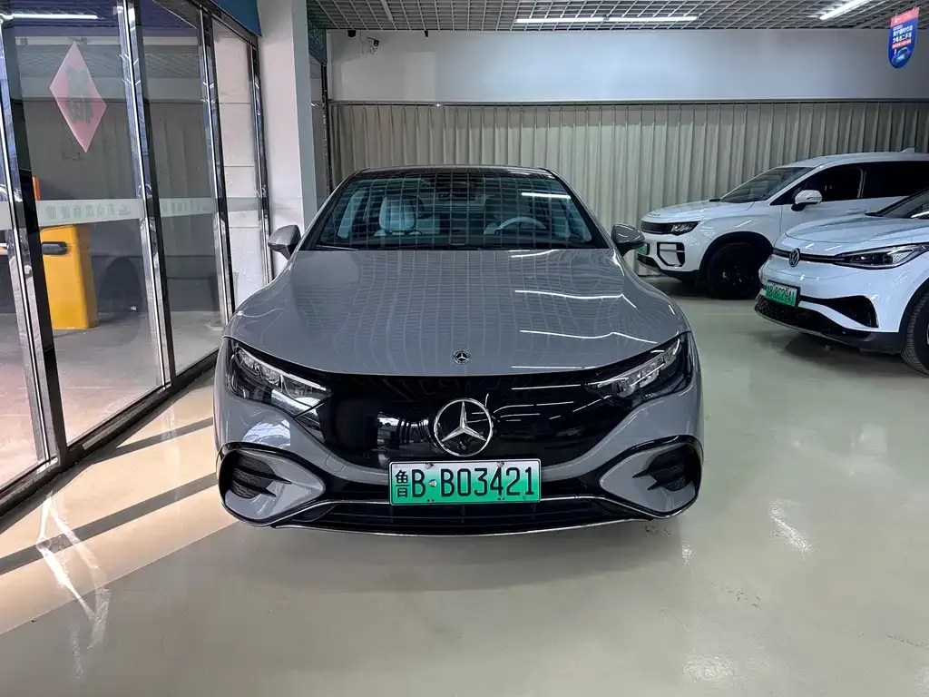 Mercedes-Benz EQE 2023 из CN, фото 4