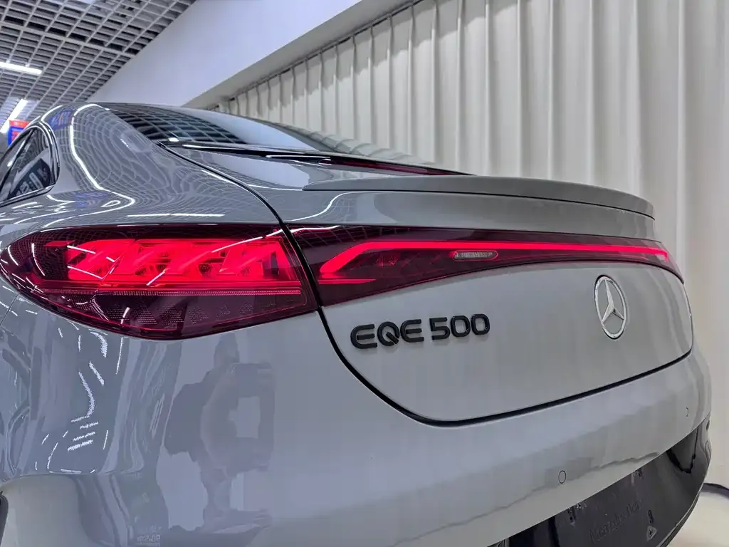 Mercedes-Benz EQE 2023 из CN, фото 2