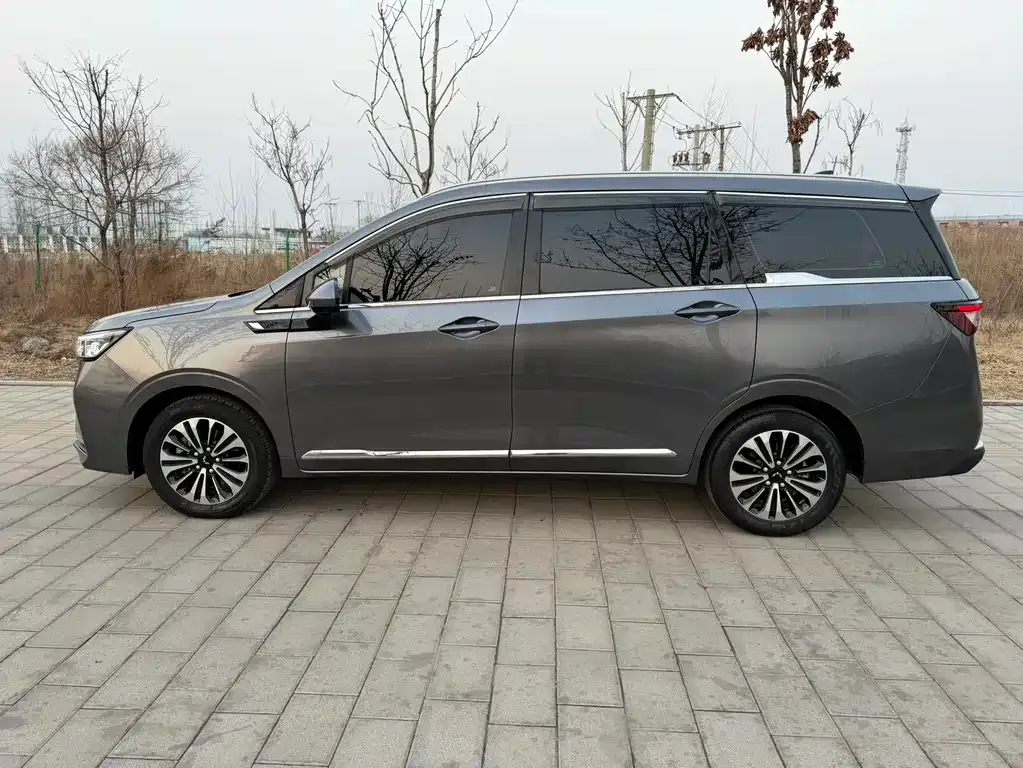 Wuling Jiachen 2022 из CN, фото 4