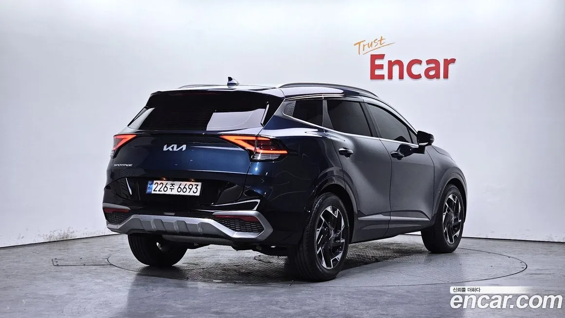 Kia Sportage — фото 6