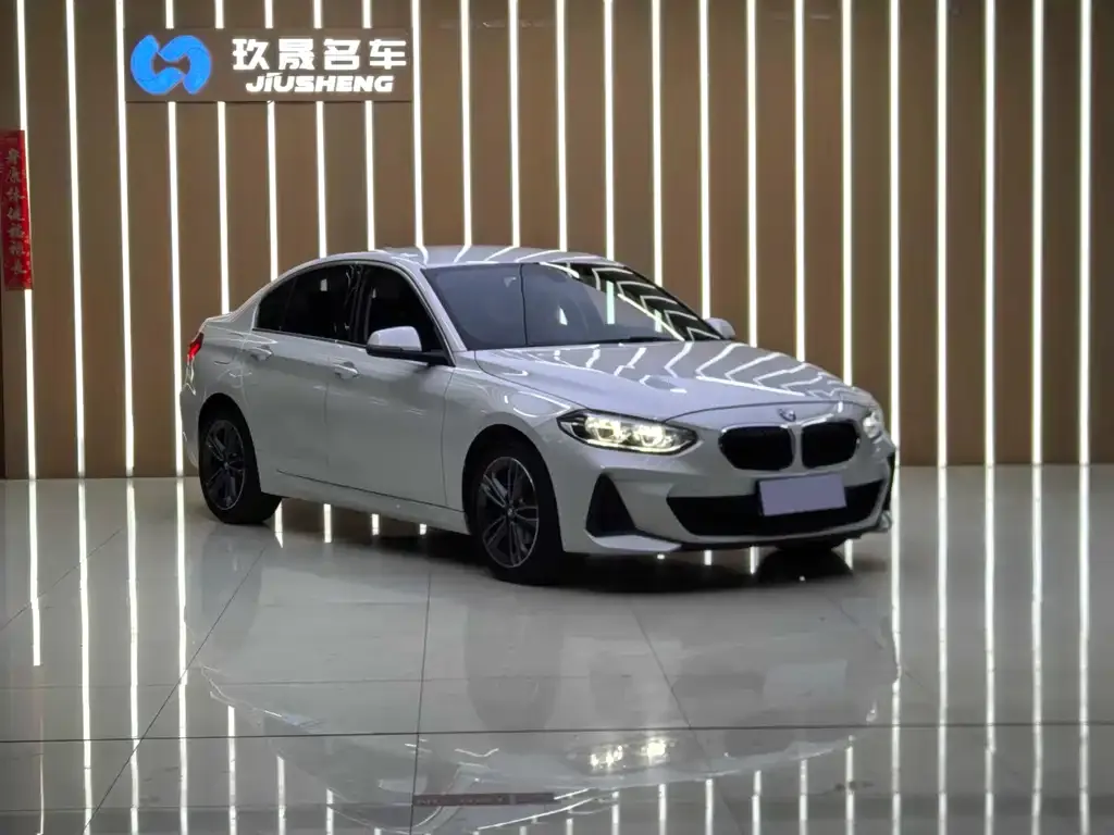BMW 1 Series 2023 из CN, фото 10