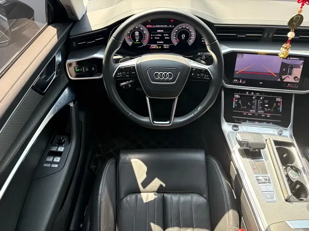 Audi A6L 2023 из CN, фото 8