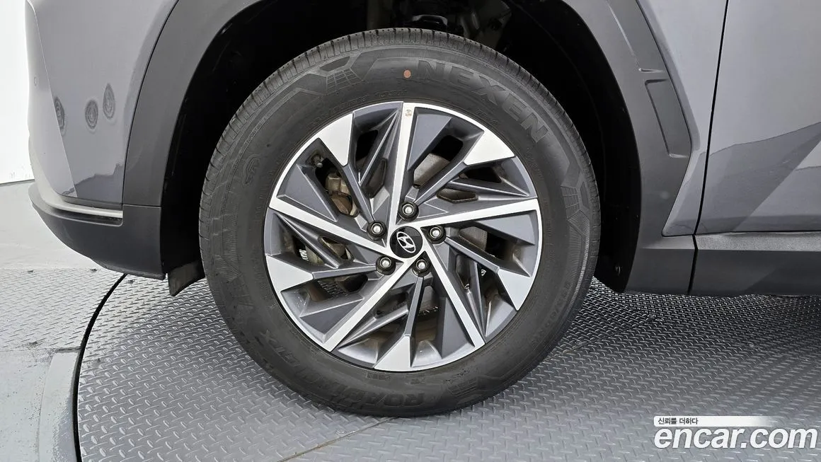 Hyundai Tucson — фото 8