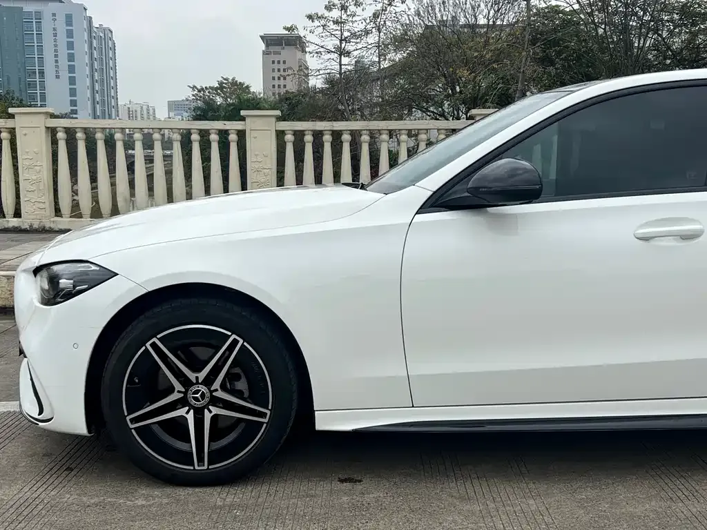 Mercedes-Benz C-Class — фото 10