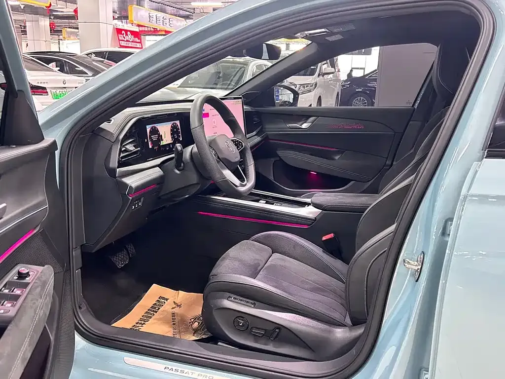 Volkswagen Passat 2024 из CN, фото 9