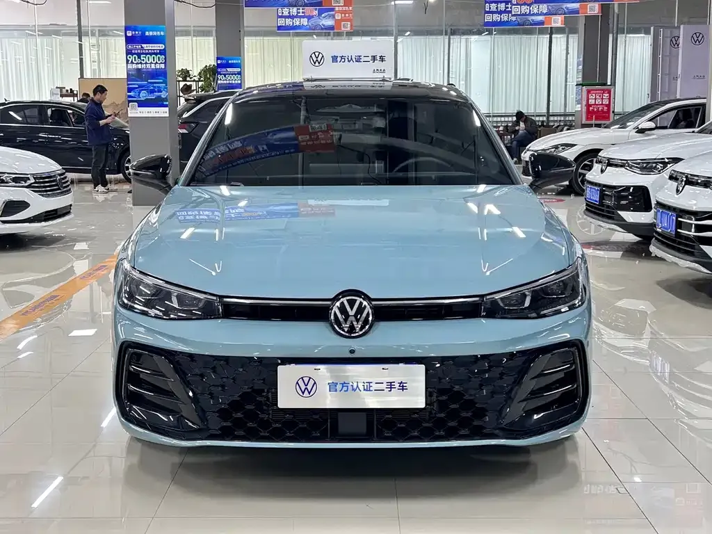 Volkswagen Passat 2024 из CN, фото 5