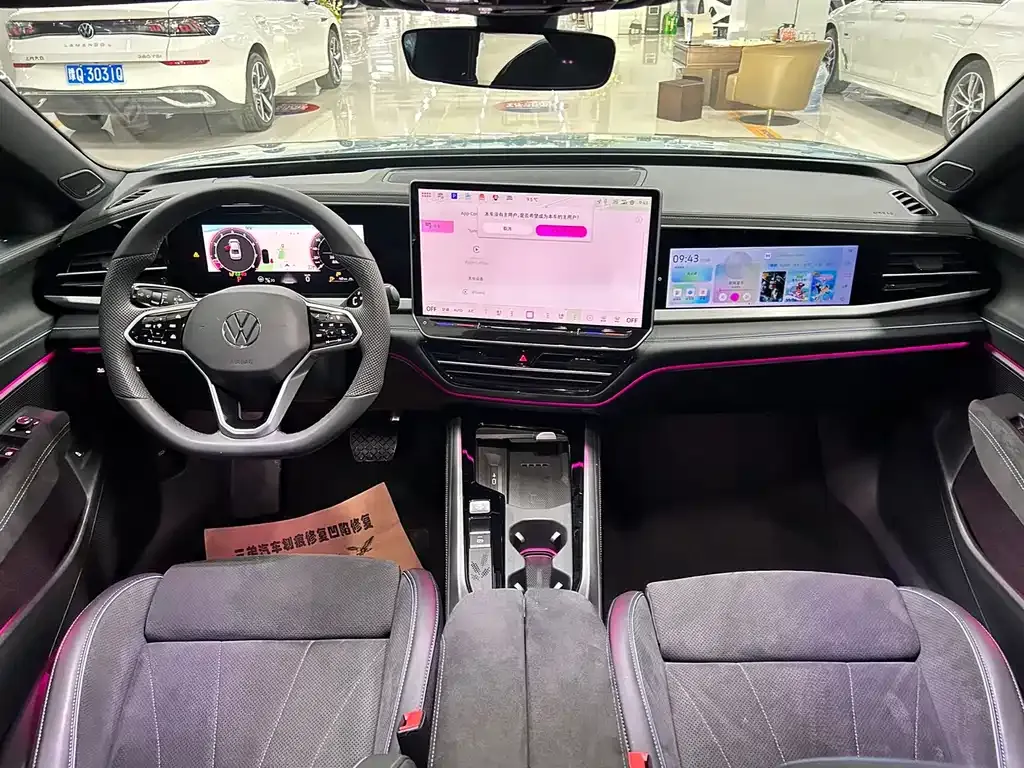 Volkswagen Passat 2024 из CN, фото 2