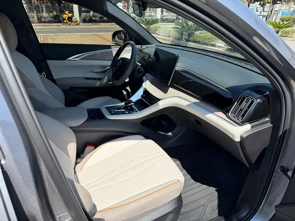 BYD Pro New Energy — фото 3