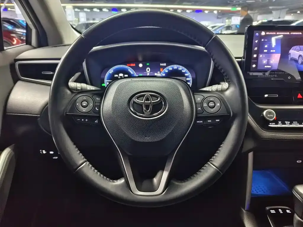 Toyota Frontlander 2023 из CN, фото 4