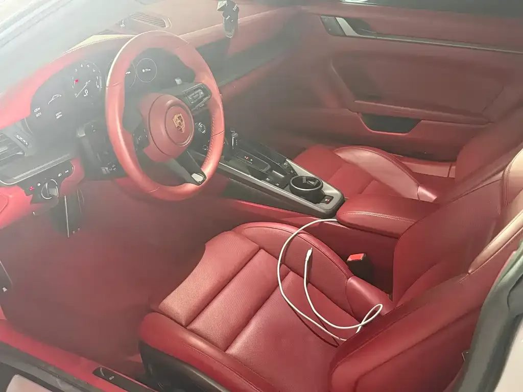 Porsche 911 2022 из CN, фото 2