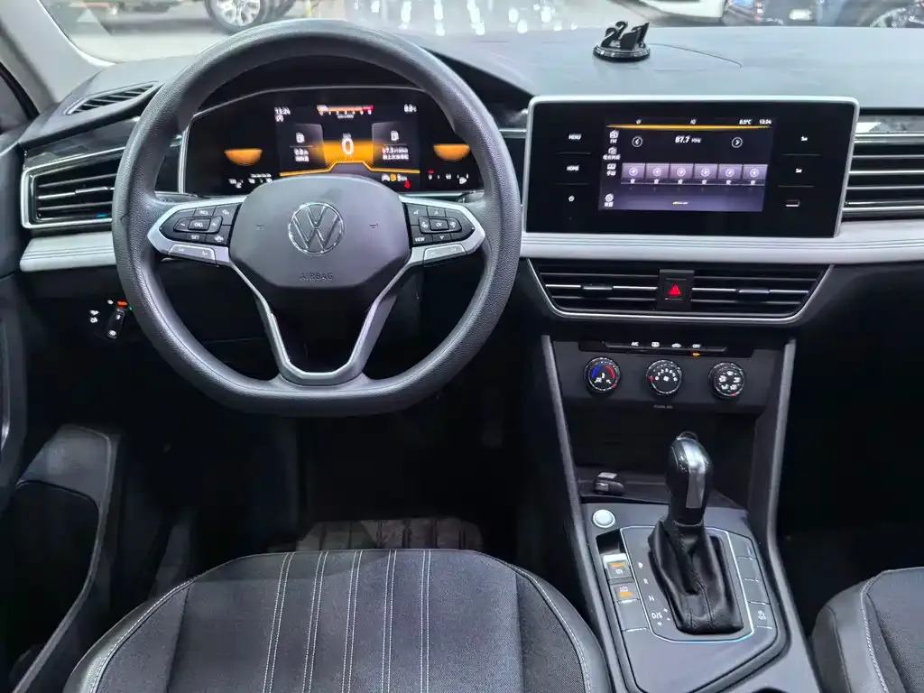 Volkswagen Tiguan L 2022 из CN, фото 6