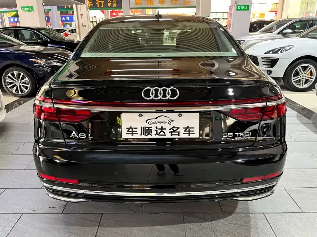 Audi A8 2022 из CN, фото 9