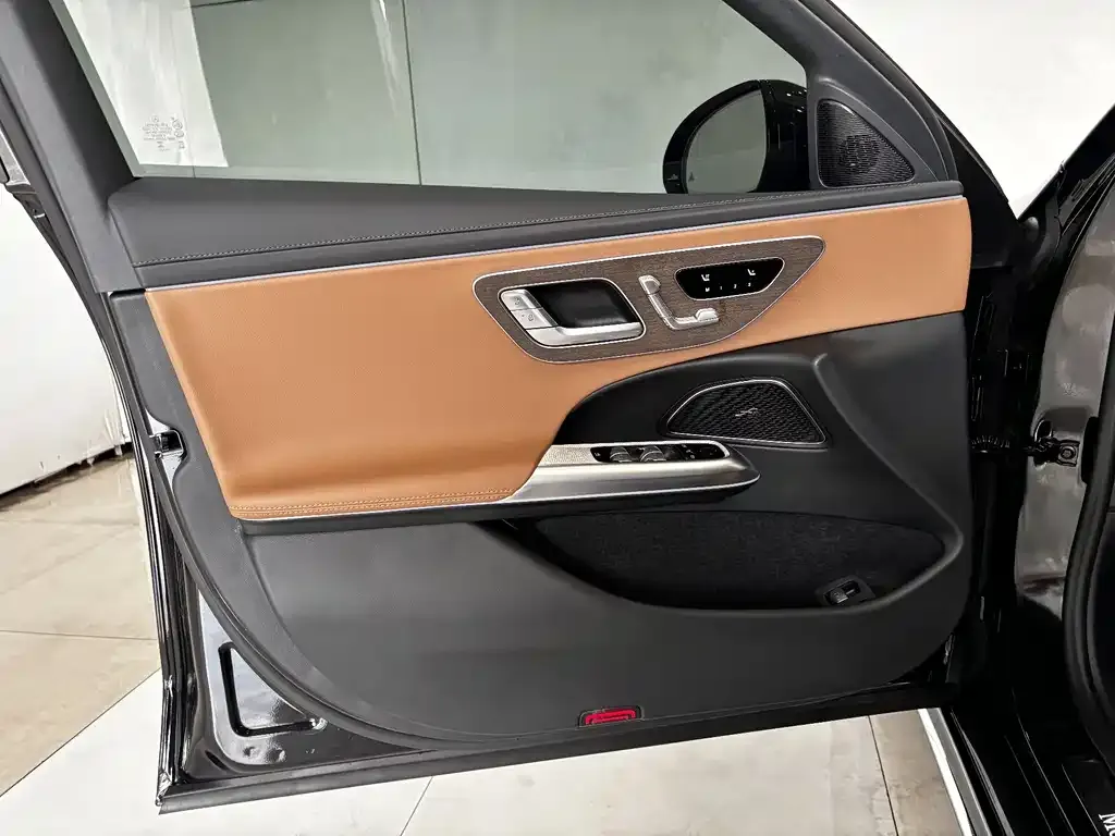 Mercedes-Benz E-Class New Energy — фото 4