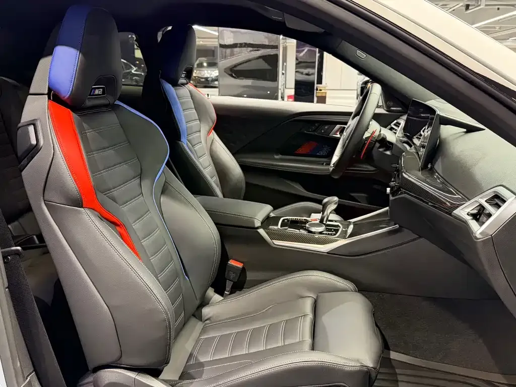 BMW M2 2025 из CN, фото 10