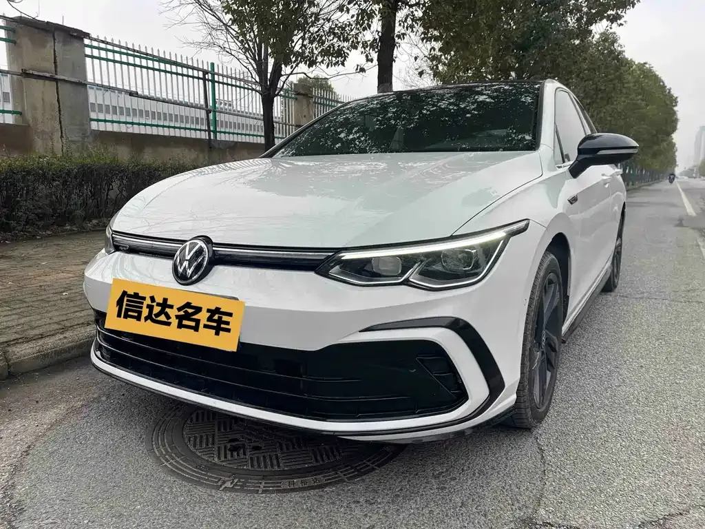 Volkswagen Golf 2022 из CN, фото 1