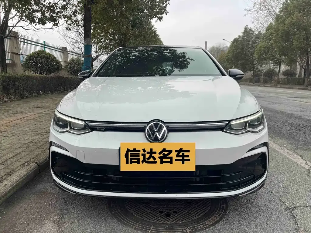 Volkswagen Golf 2022 из CN, фото 4