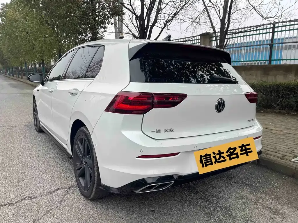 Volkswagen Golf 2022 из CN, фото 3