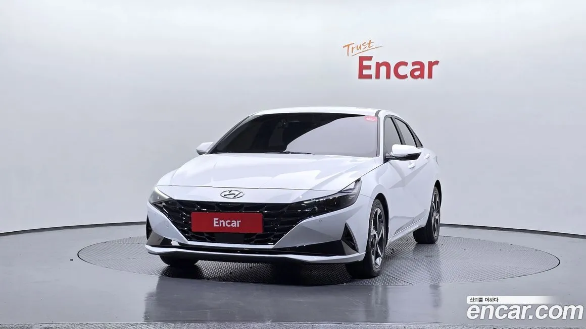 Hyundai AVANTE — фото 2