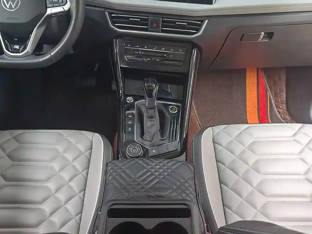 Volkswagen Tayron 2023 из CN, фото 6