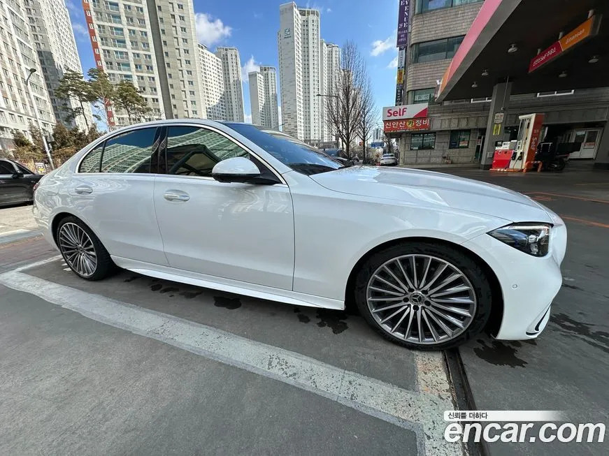 Mercedes-Benz C-Class 2023 из KR, фото 10