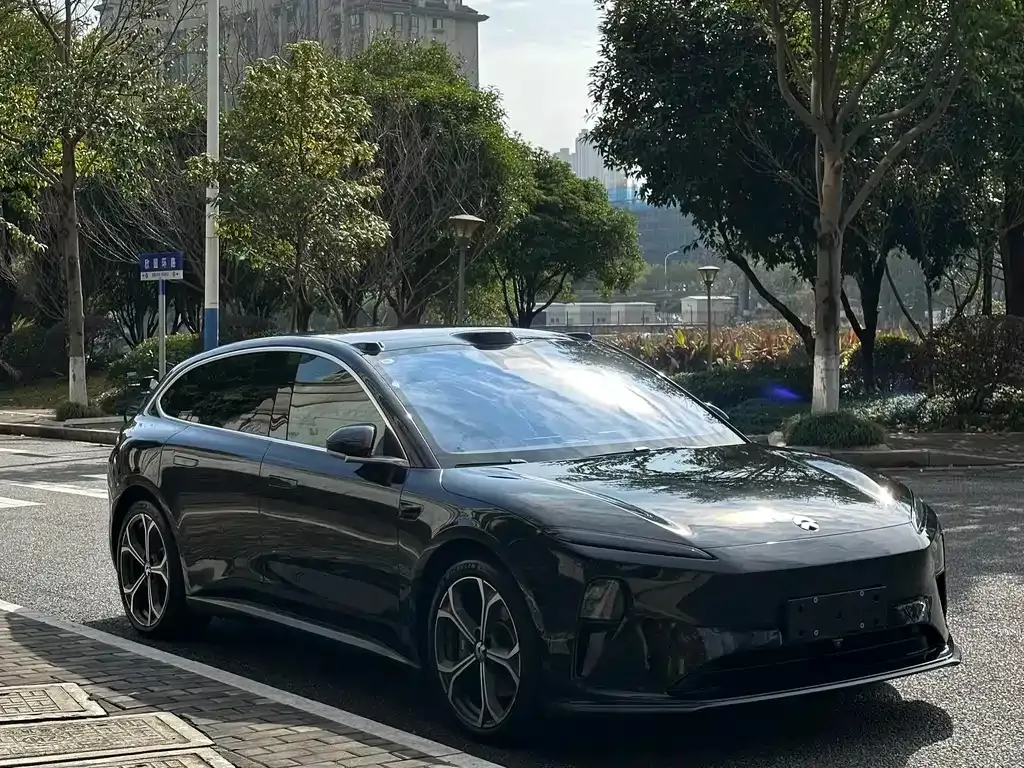 NIO ET5T — фото 4