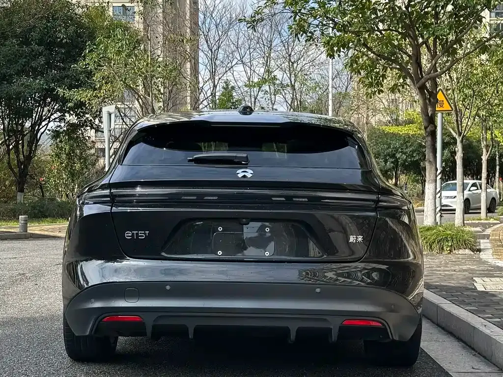NIO ET5T — фото 8