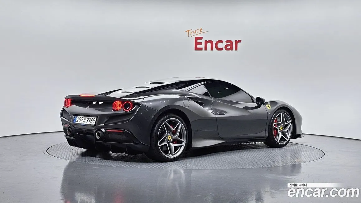 Ferrari F8 2021 из KR, фото 2