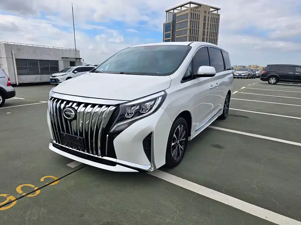 GAC Motor Trumpchi M8 — фото 1