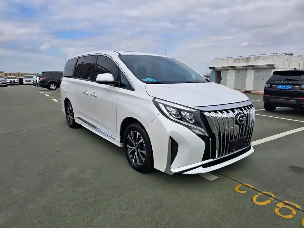 GAC Motor Trumpchi M8 — фото 8