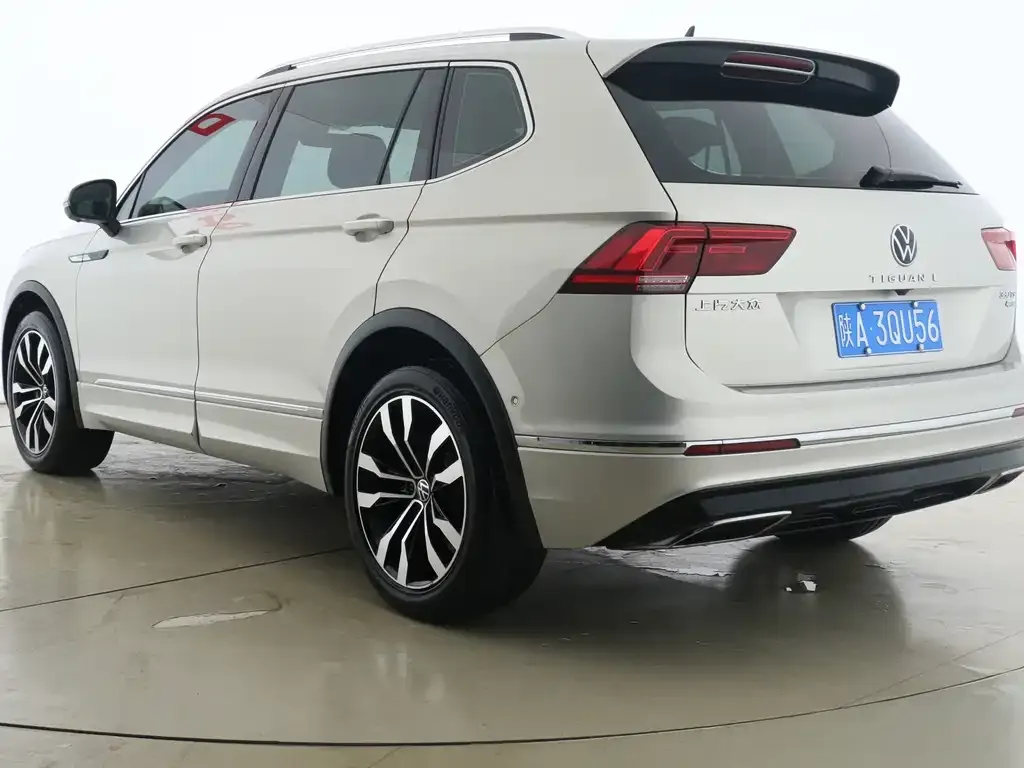 Volkswagen Tiguan L 2021 из CN, фото 10