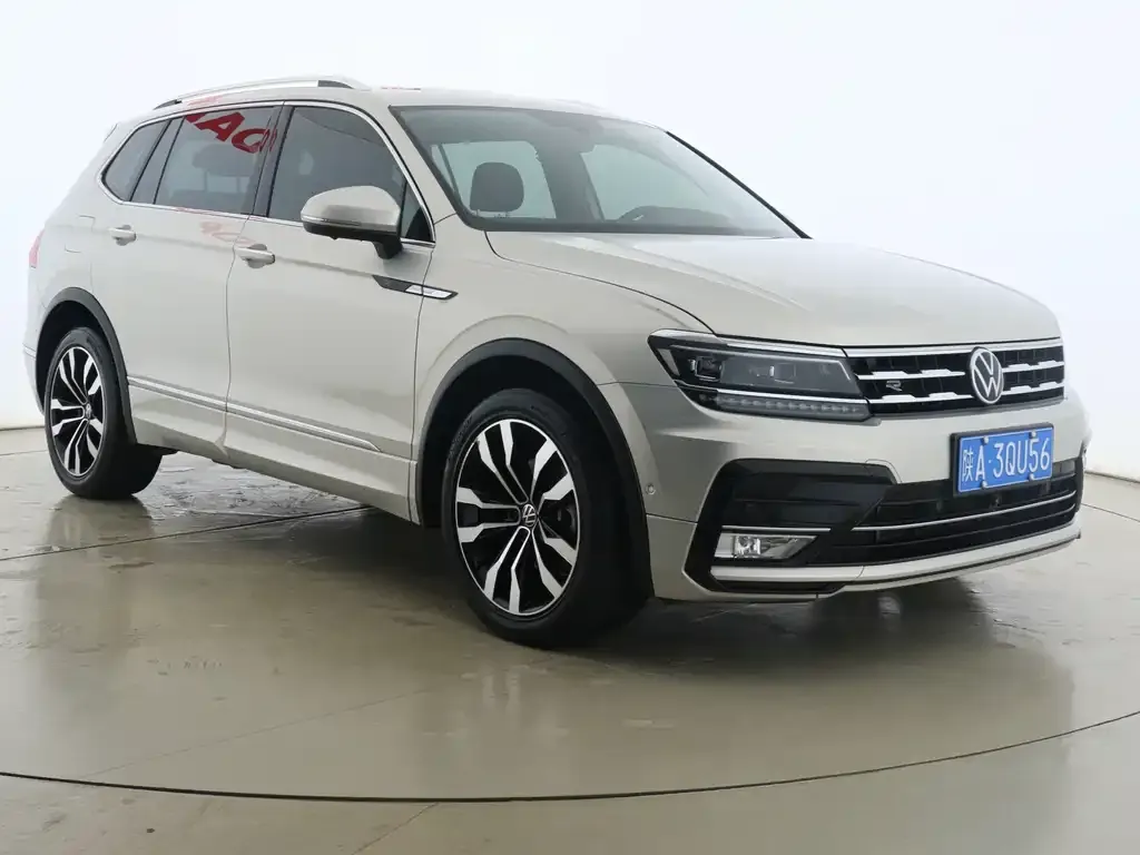 Volkswagen Tiguan L 2021 из CN, фото 3