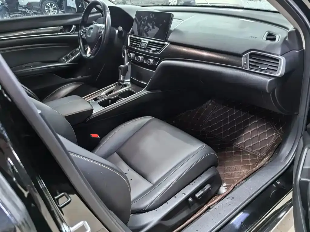 Honda Accord 2022 из CN, фото 8