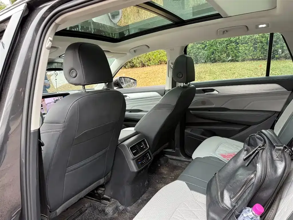 Volkswagen Tavendor 2023 из CN, фото 7