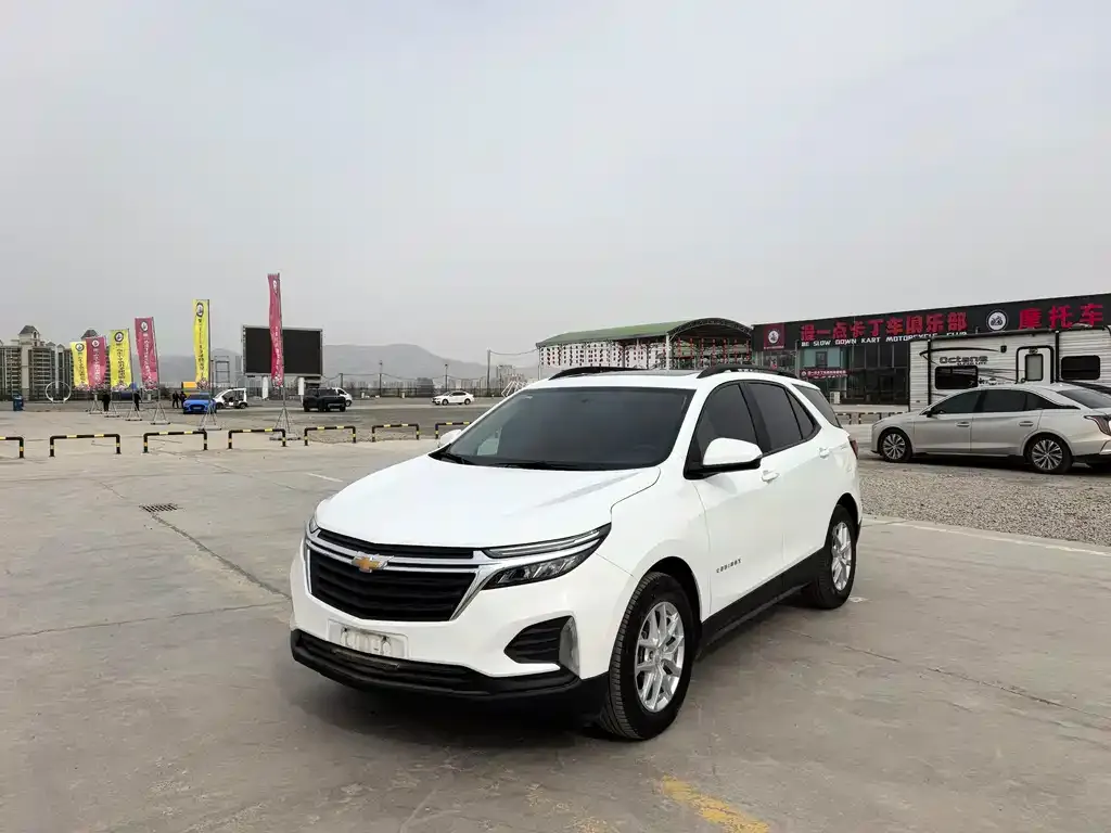Chevrolet Equinox 2022 из CN, фото 1