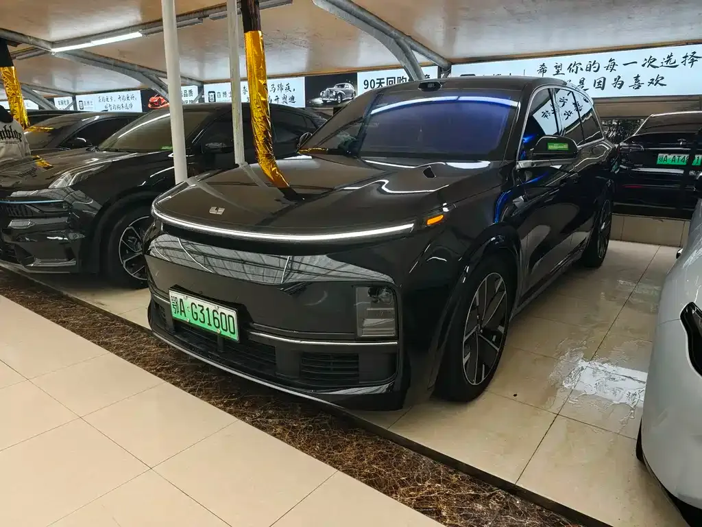 Li Auto Li L8 2025 из CN, фото 2