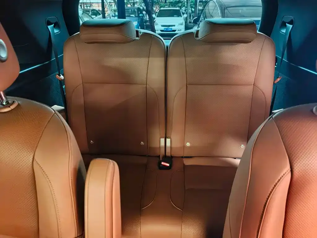 Li Auto Li L8 2025 из CN, фото 10