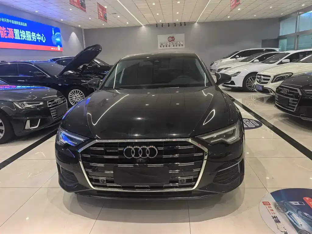Audi A6L 2022 из CN, фото 5