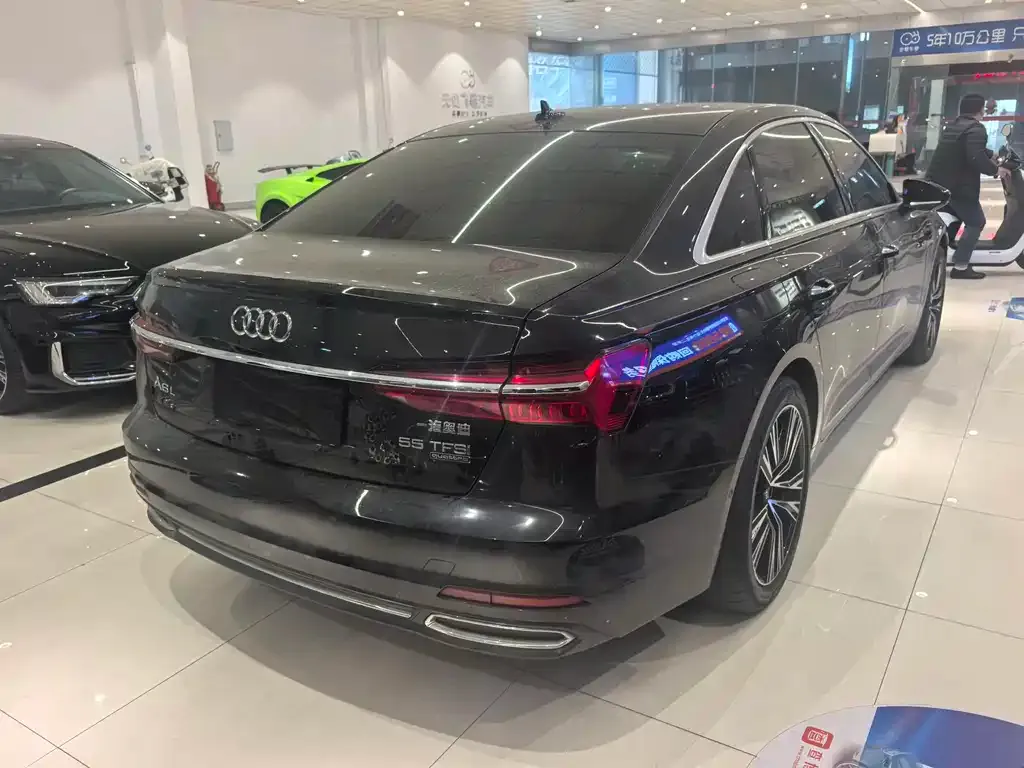Audi A6L 2022 из CN, фото 7