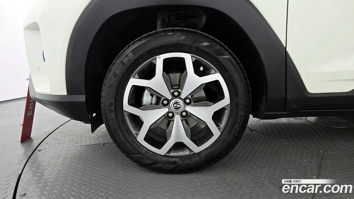 KG Mobility (Ssangyong) Torres 2023 из KR, фото 4