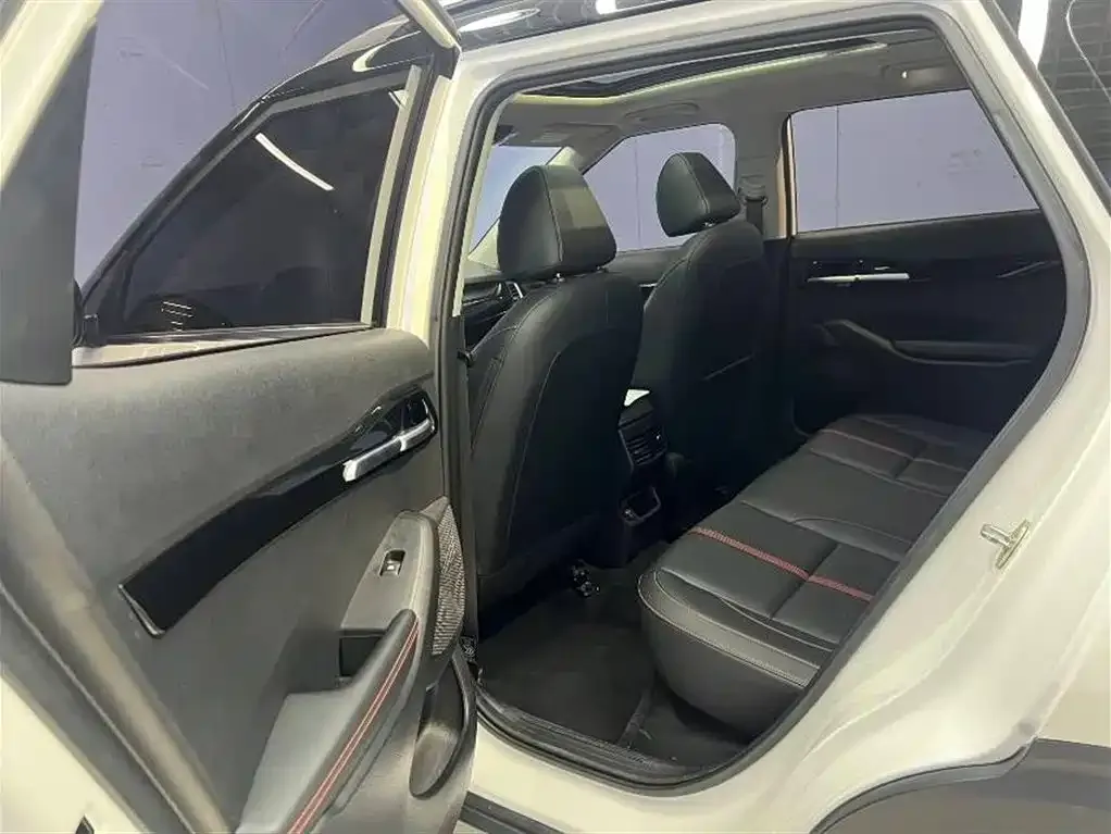 Kia KX3 — фото 5