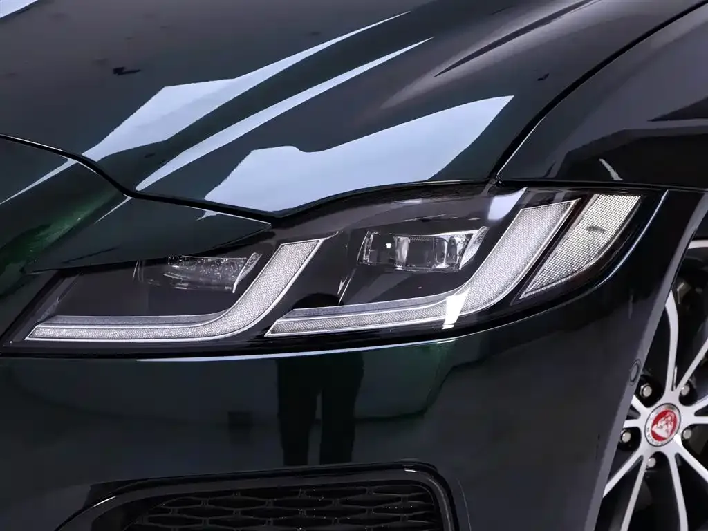 Jaguar XFL 2024 из CN, фото 10