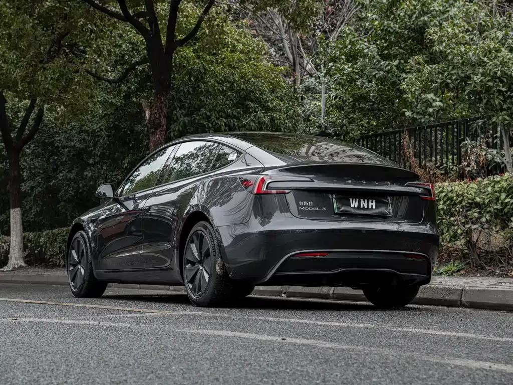 Tesla Model 3 2024 из CN, фото 10