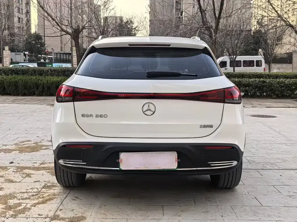 Mercedes-Benz EQA 2023 из CN, фото 8