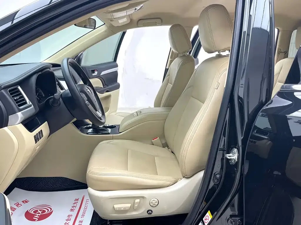 Toyota Highlander 2021 из CN, фото 10