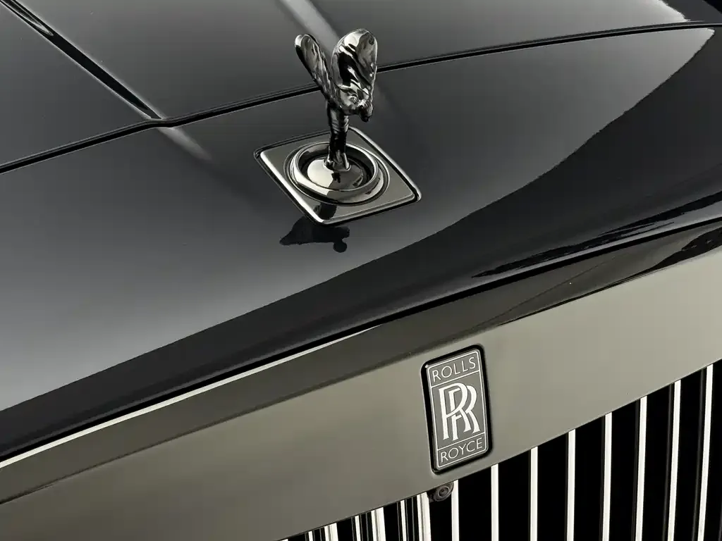 Rolls-Royce Cullinan — фото 7