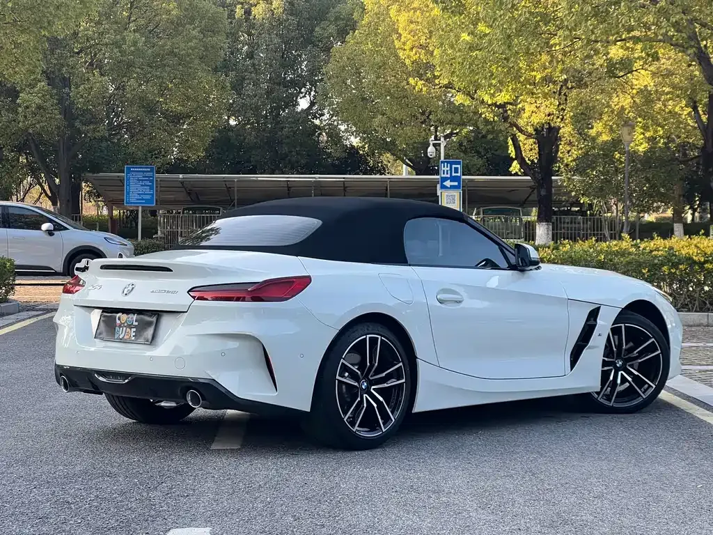 BMW Z4 2021 из CN, фото 8